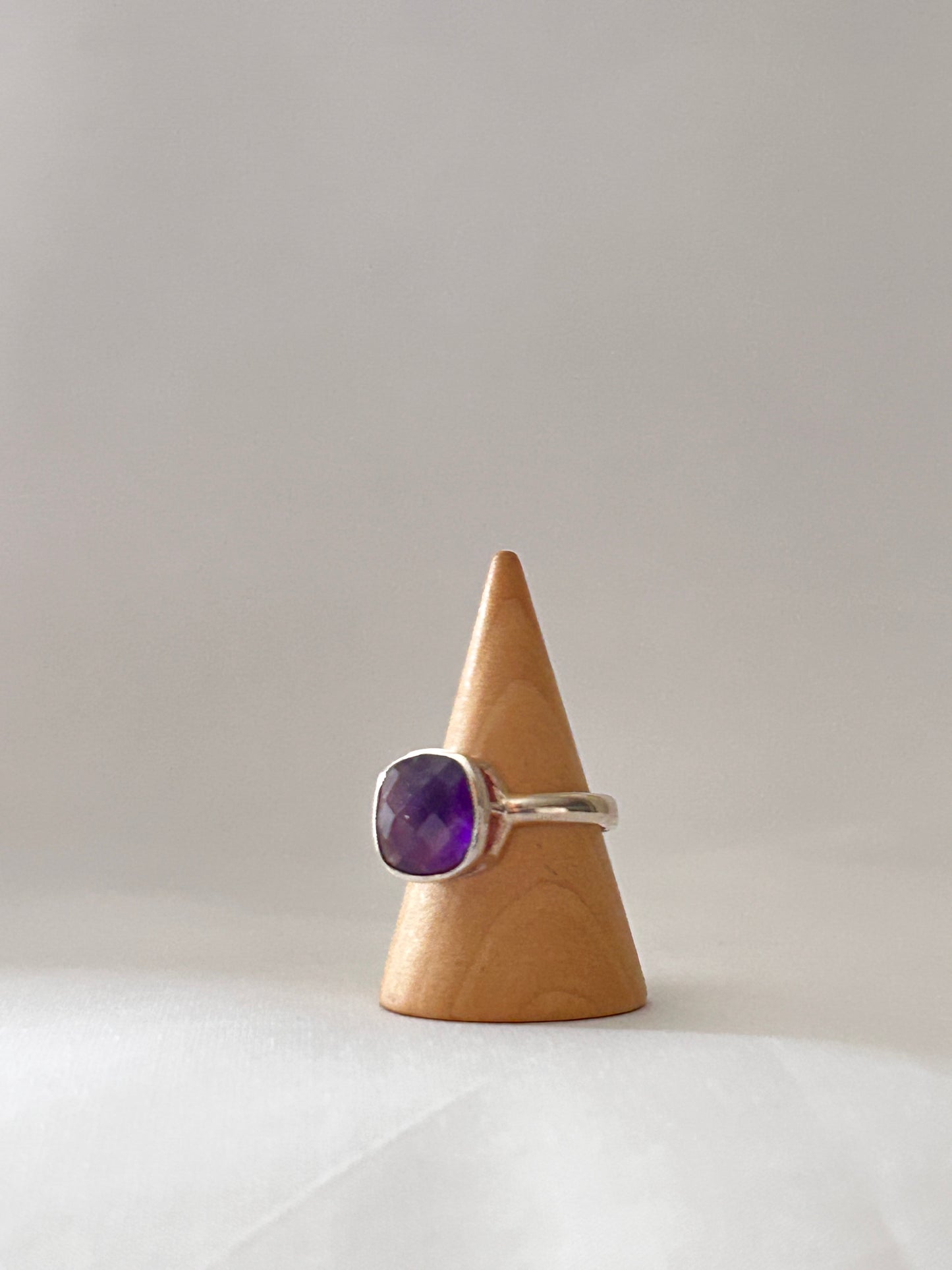 Anillo Cuadrado Amatista