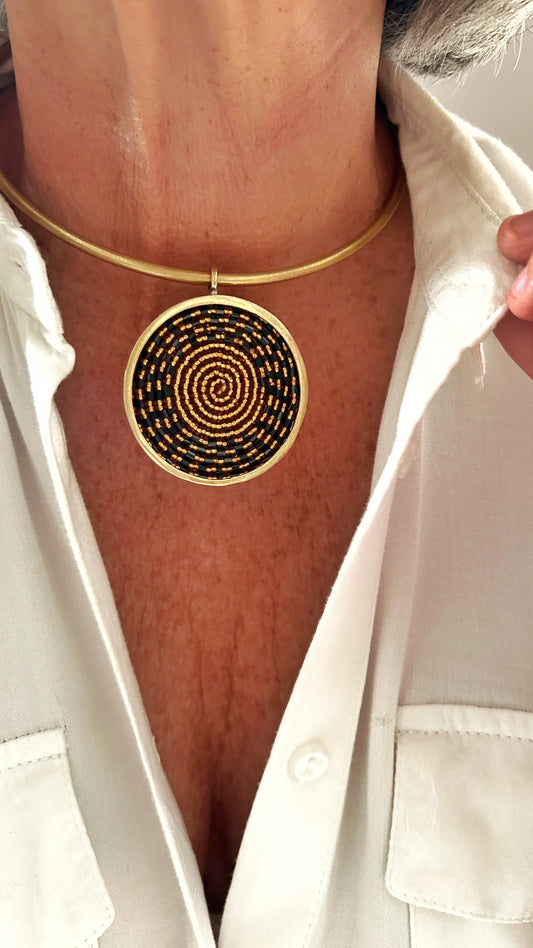 Gargantillan Brass Gabi