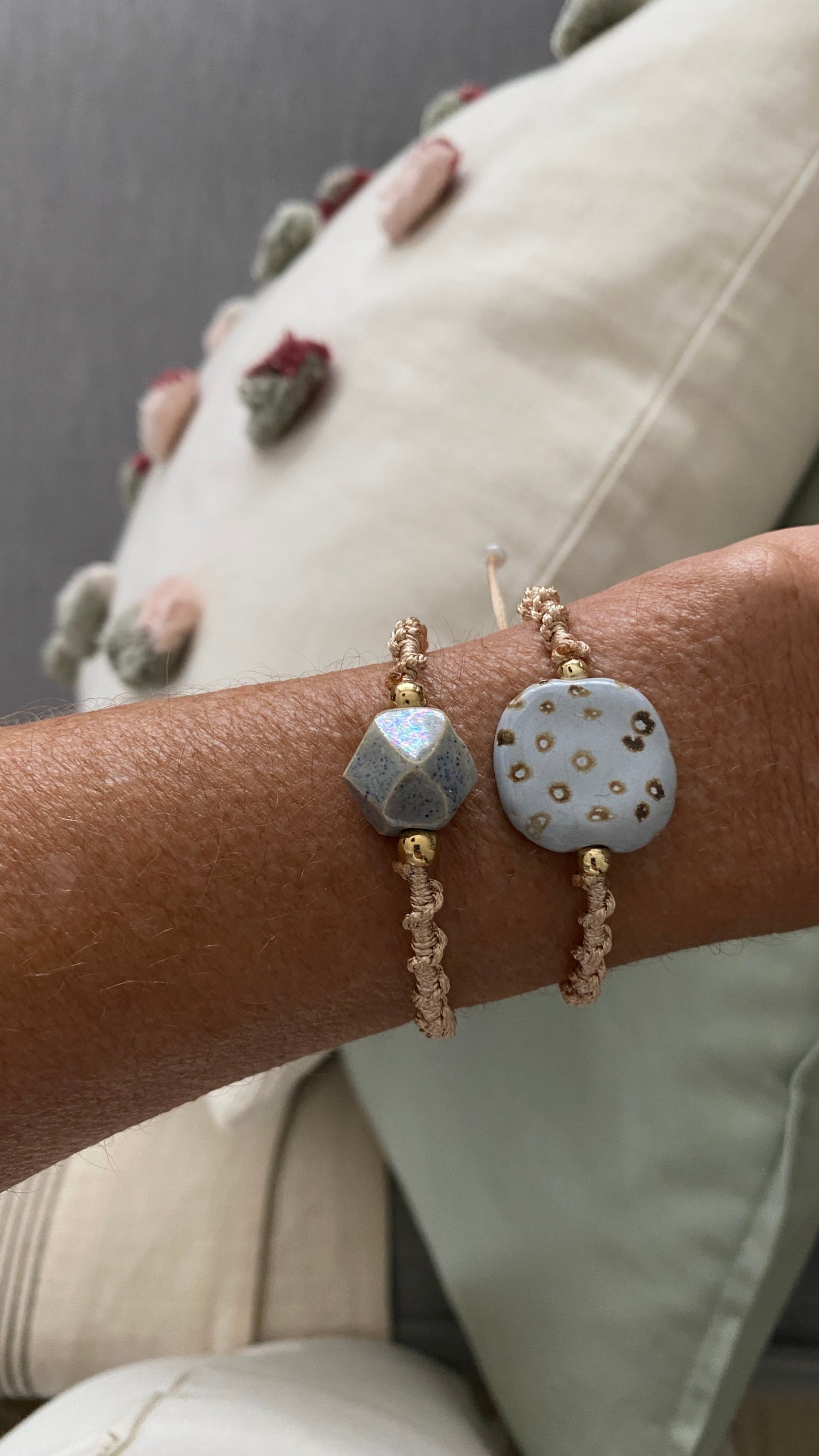 Pulseras cerámicas nudo plano