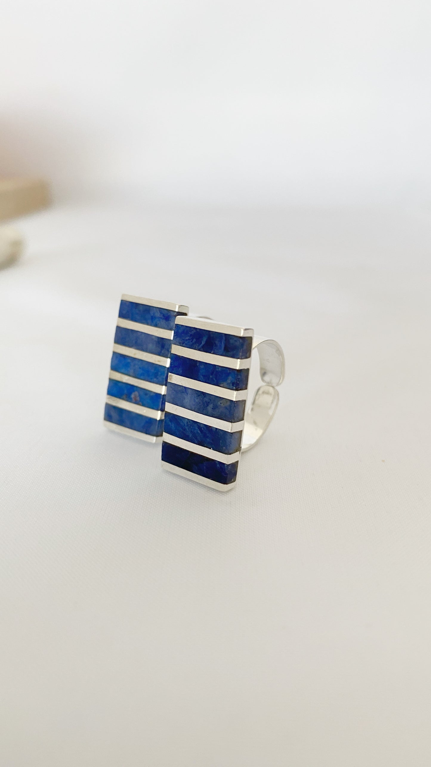 Anillo plano sodalita