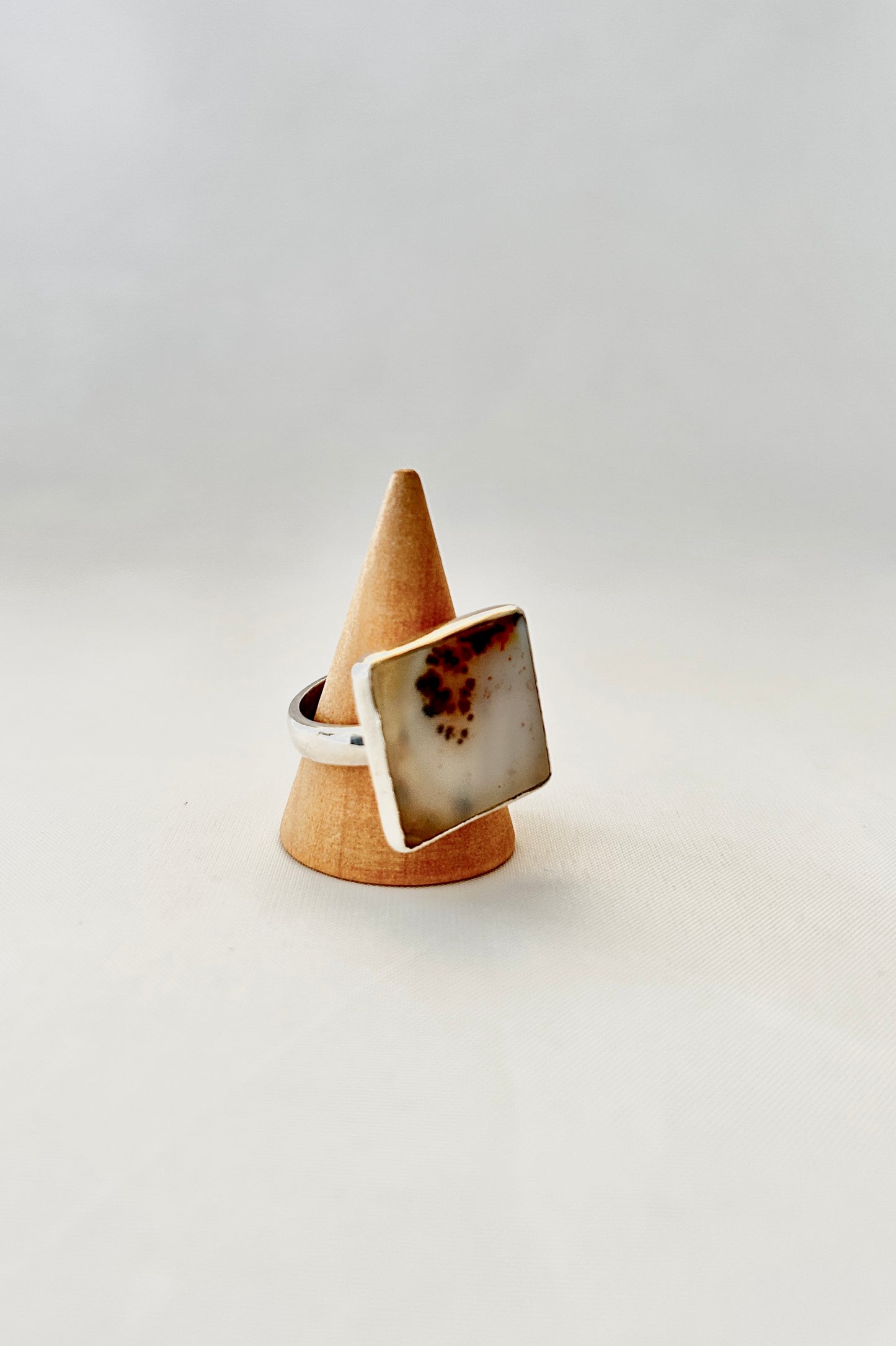 Anillo cuadrado Agata