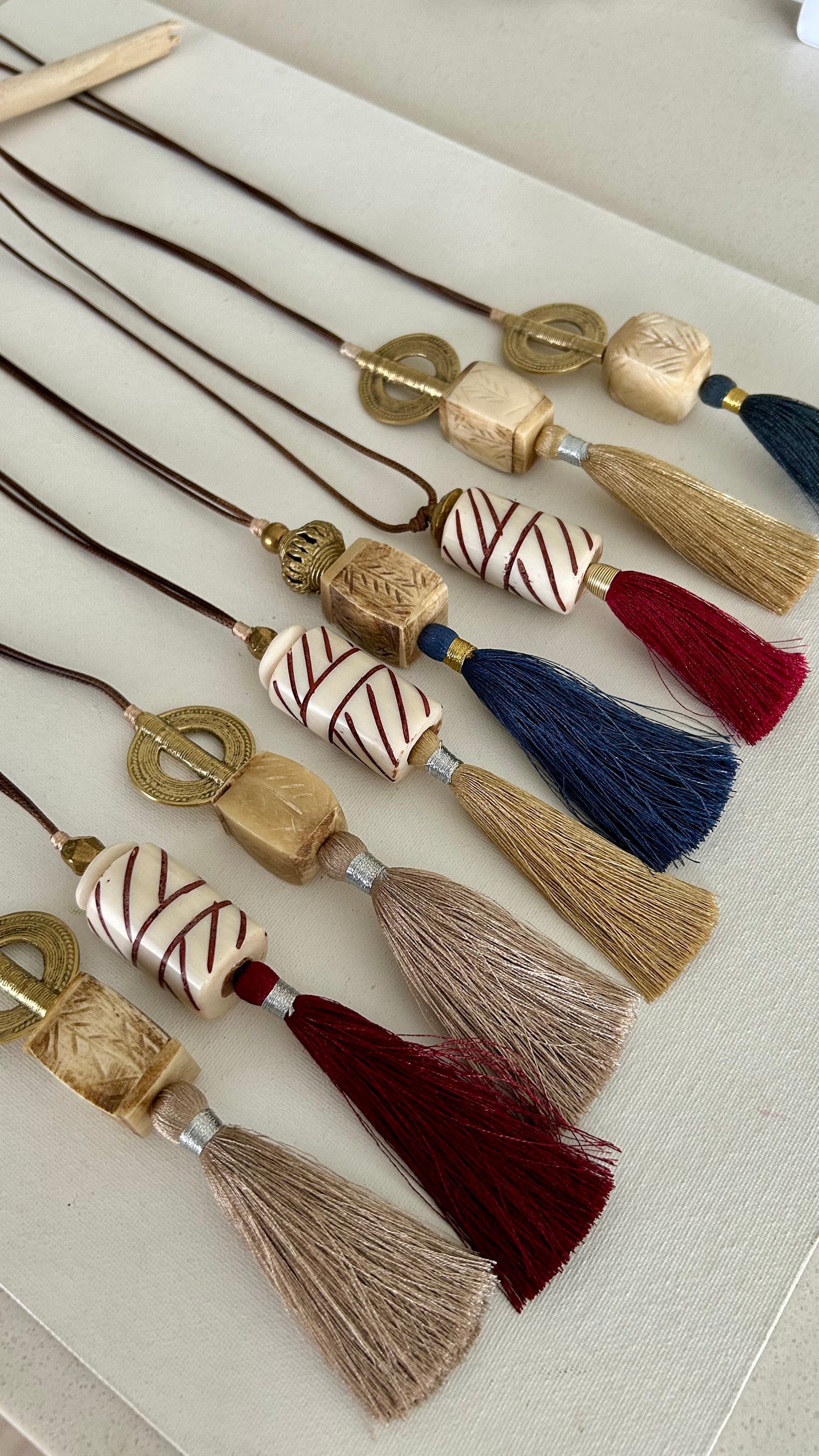 Collar tassel de seda