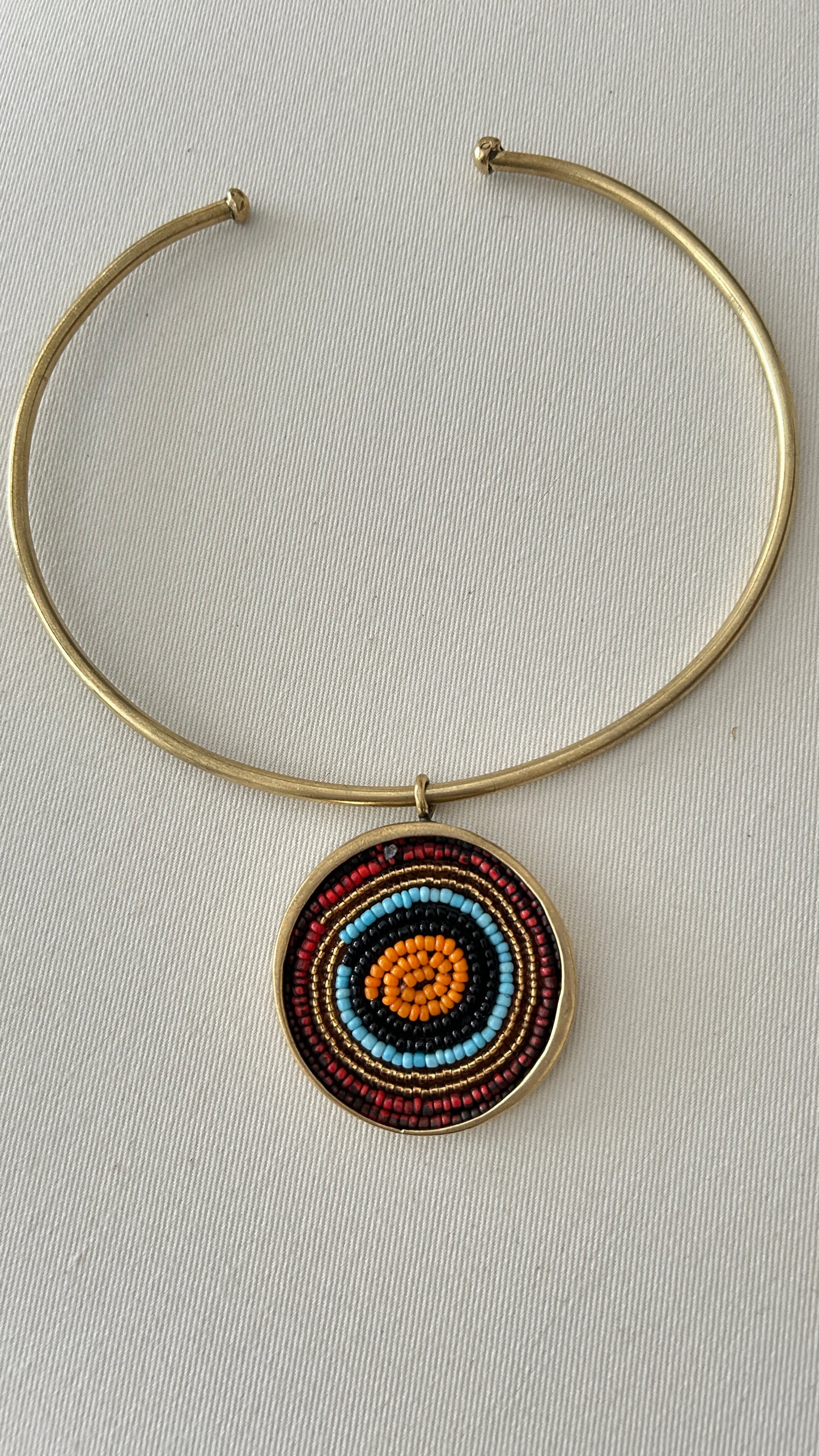 Gargantillan Brass Gabi