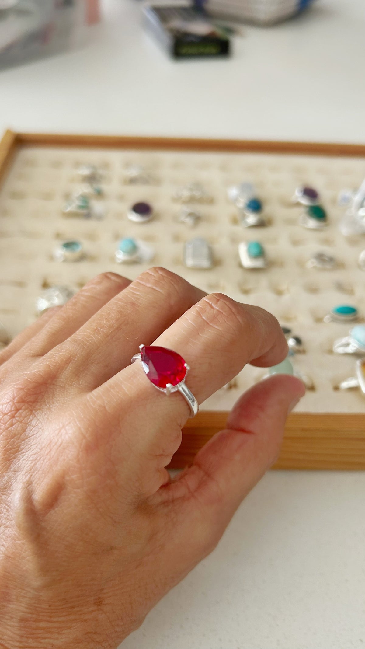 Anillo Rubí Transversal
