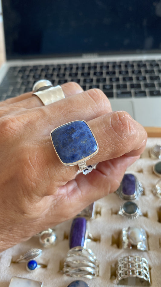Anillo Cuadrado Sodalita