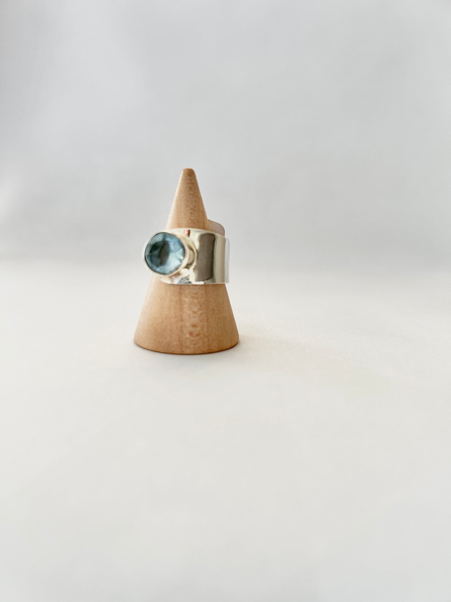 Anillo Aguamarina