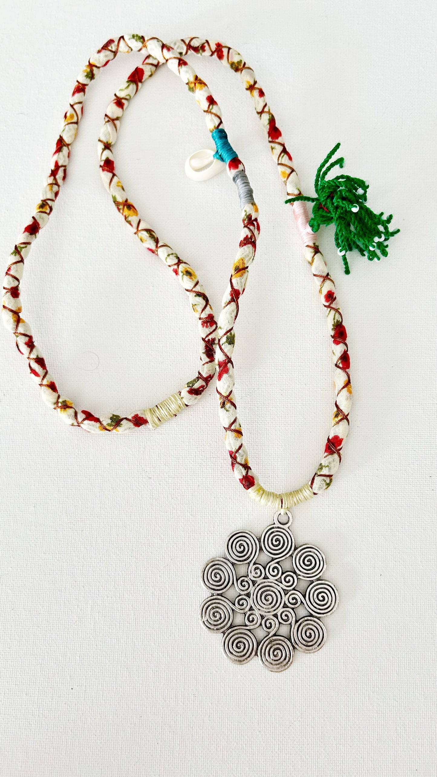 Collares textiles