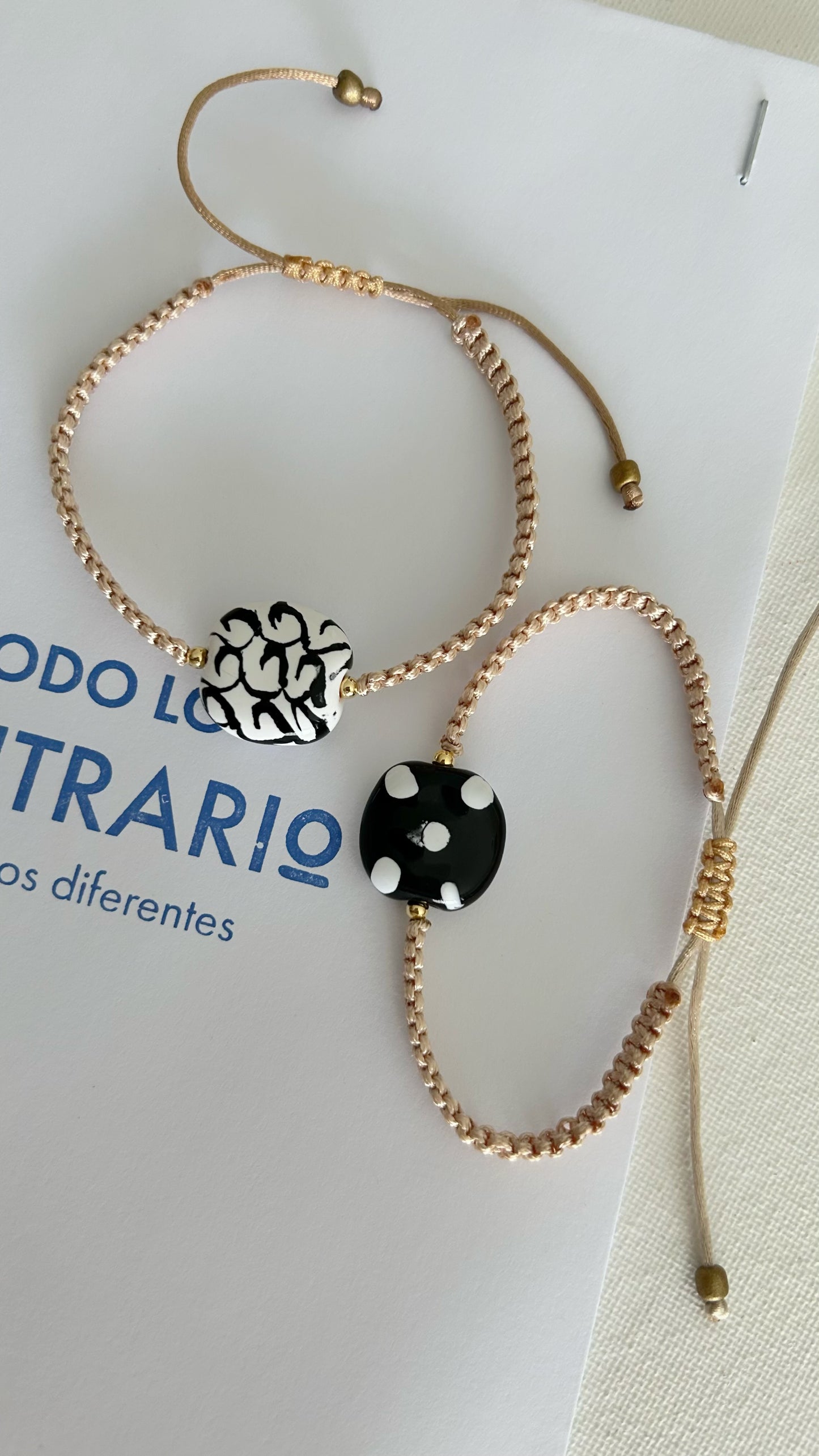 Pulseras cerámicas nudo plano
