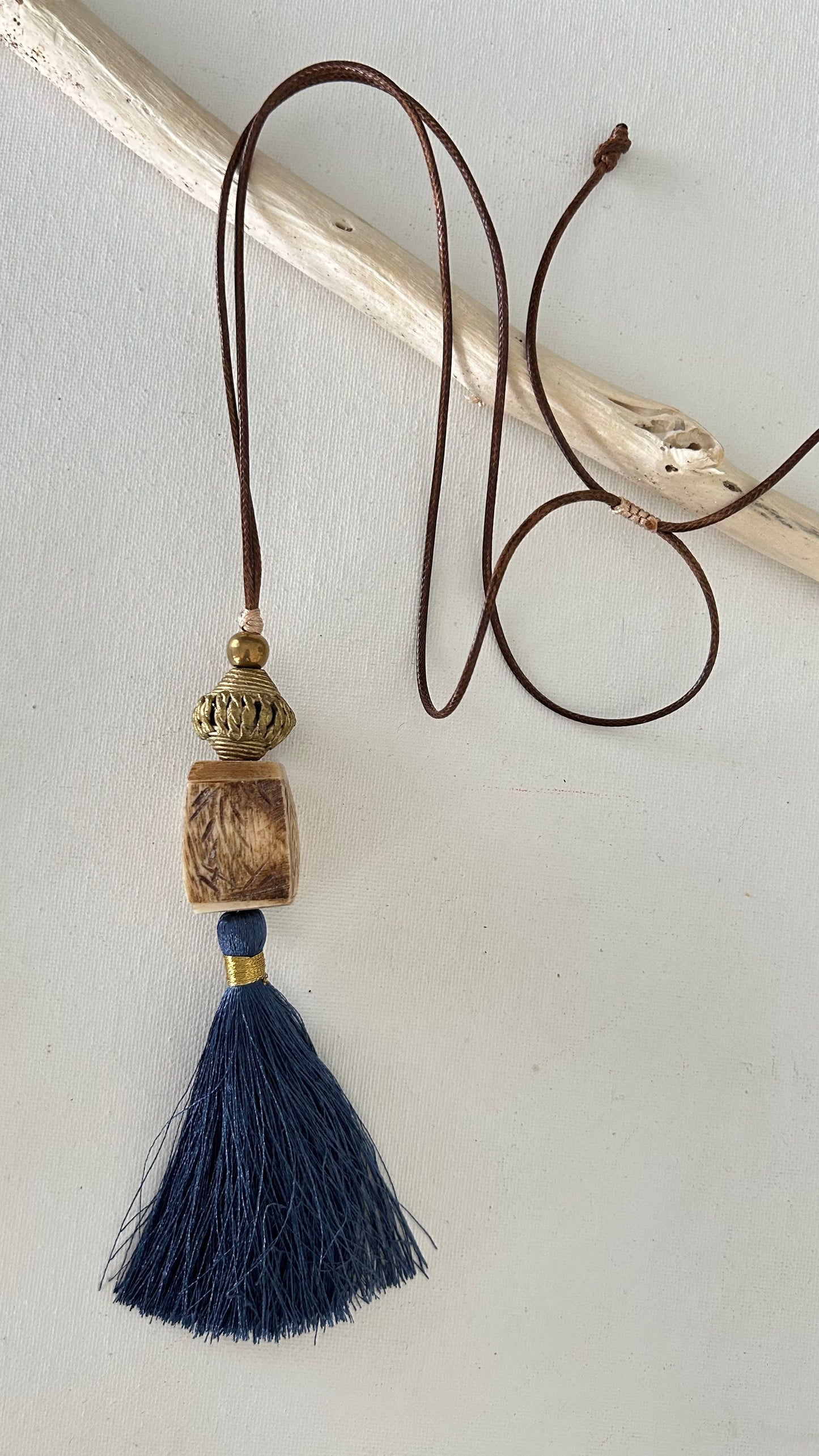 Collar tassel de seda