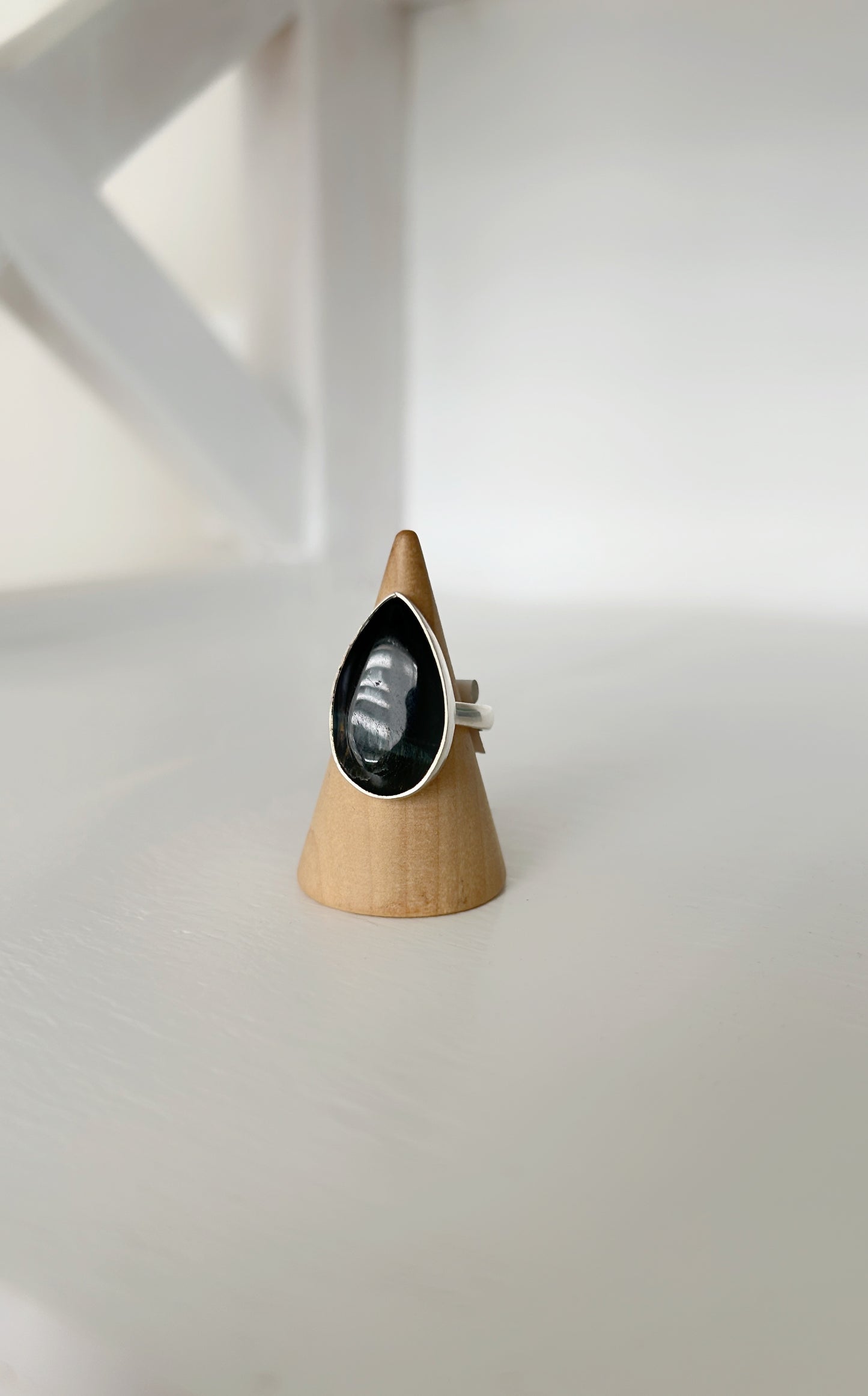 Anillo gota ojo de tigre