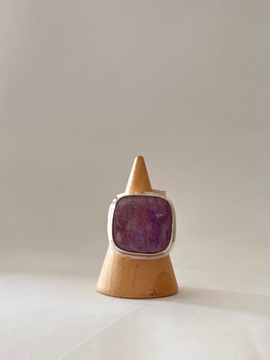 Anillo cuadrado maxi Purpurita