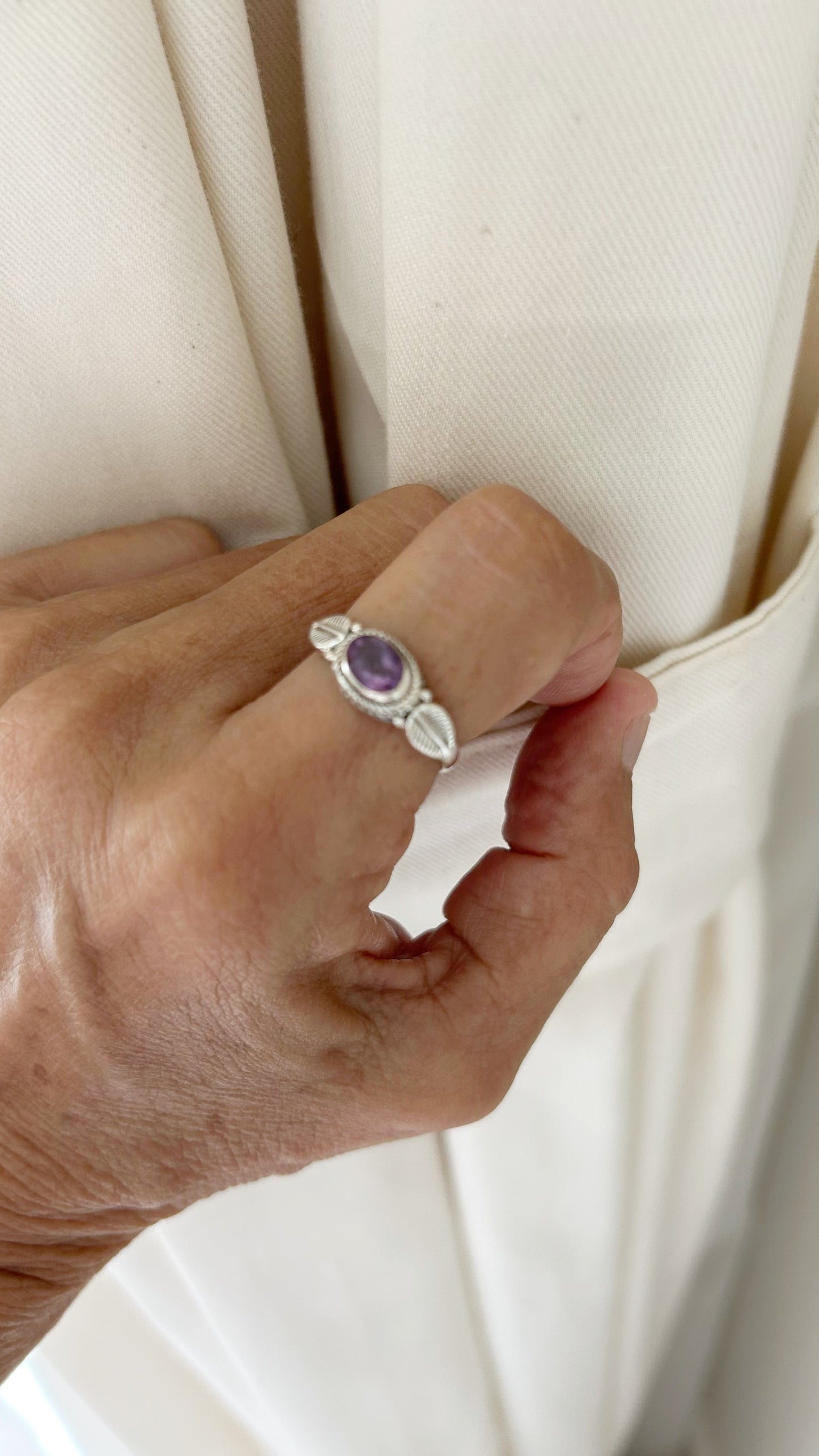 Anillos Amatista hojas