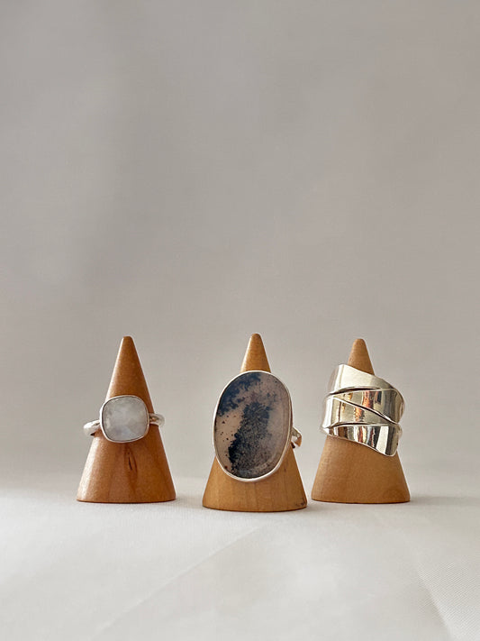Anillo Cuadratito Piedra Luna