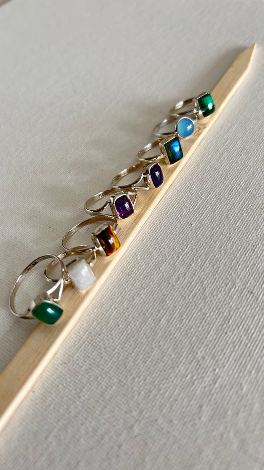 Anillo plata y ojo de tigre
