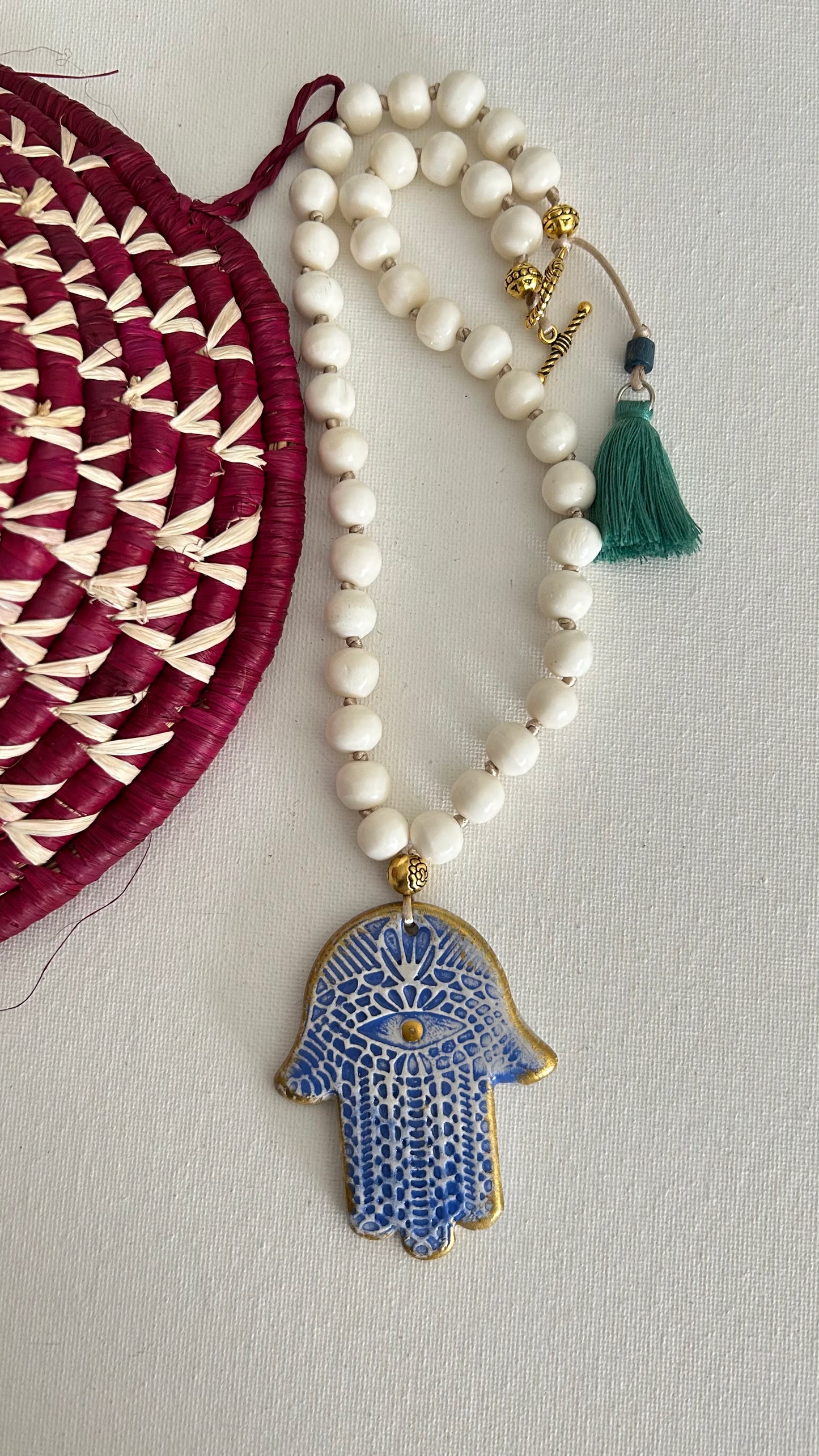 Collar corto Mano de Hamsa