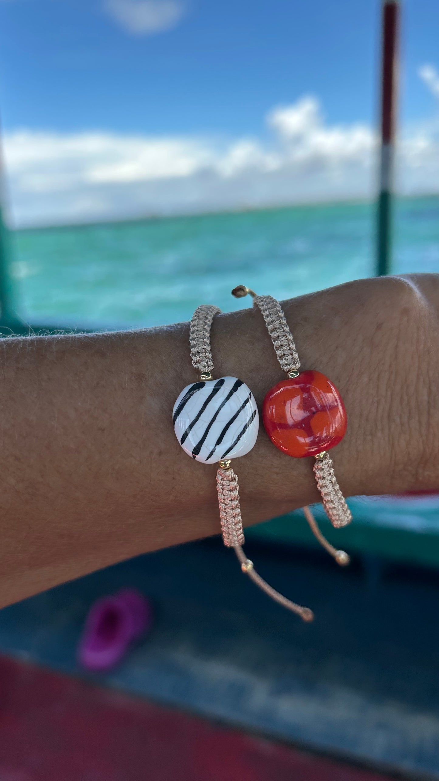 Pulseras cerámicas nudo plano