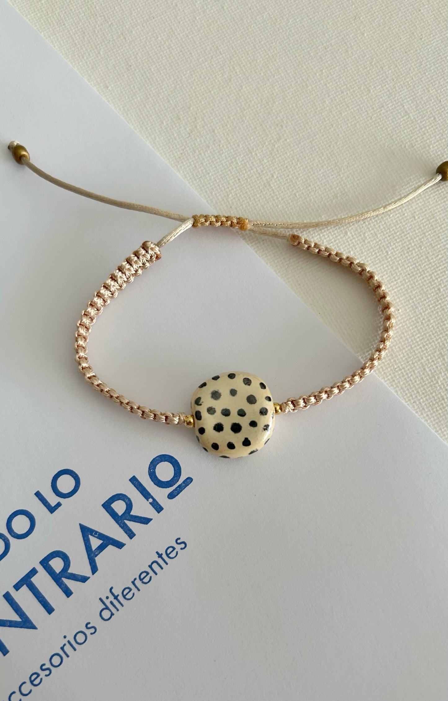 Pulseras cerámicas nudo plano