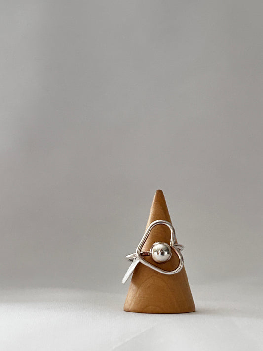 Anillo mini corazon abierto