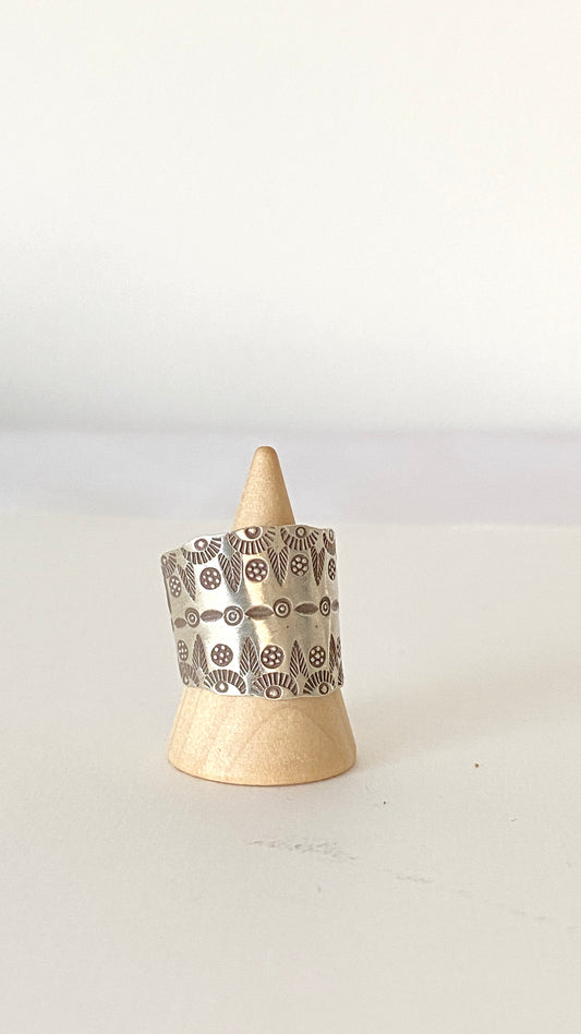 Anillo flores