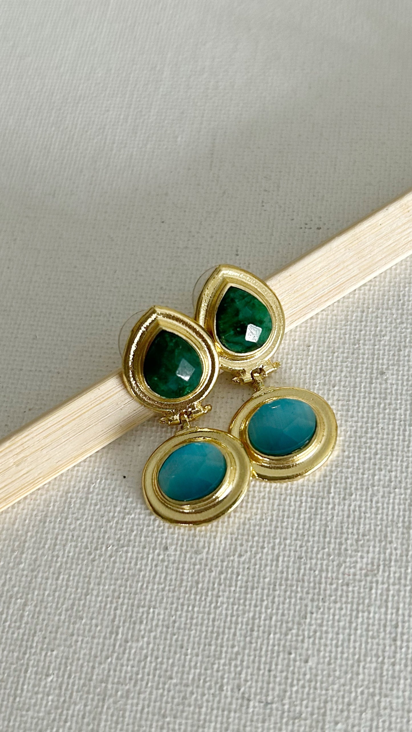 Aretes Piedras Dobles bicolor