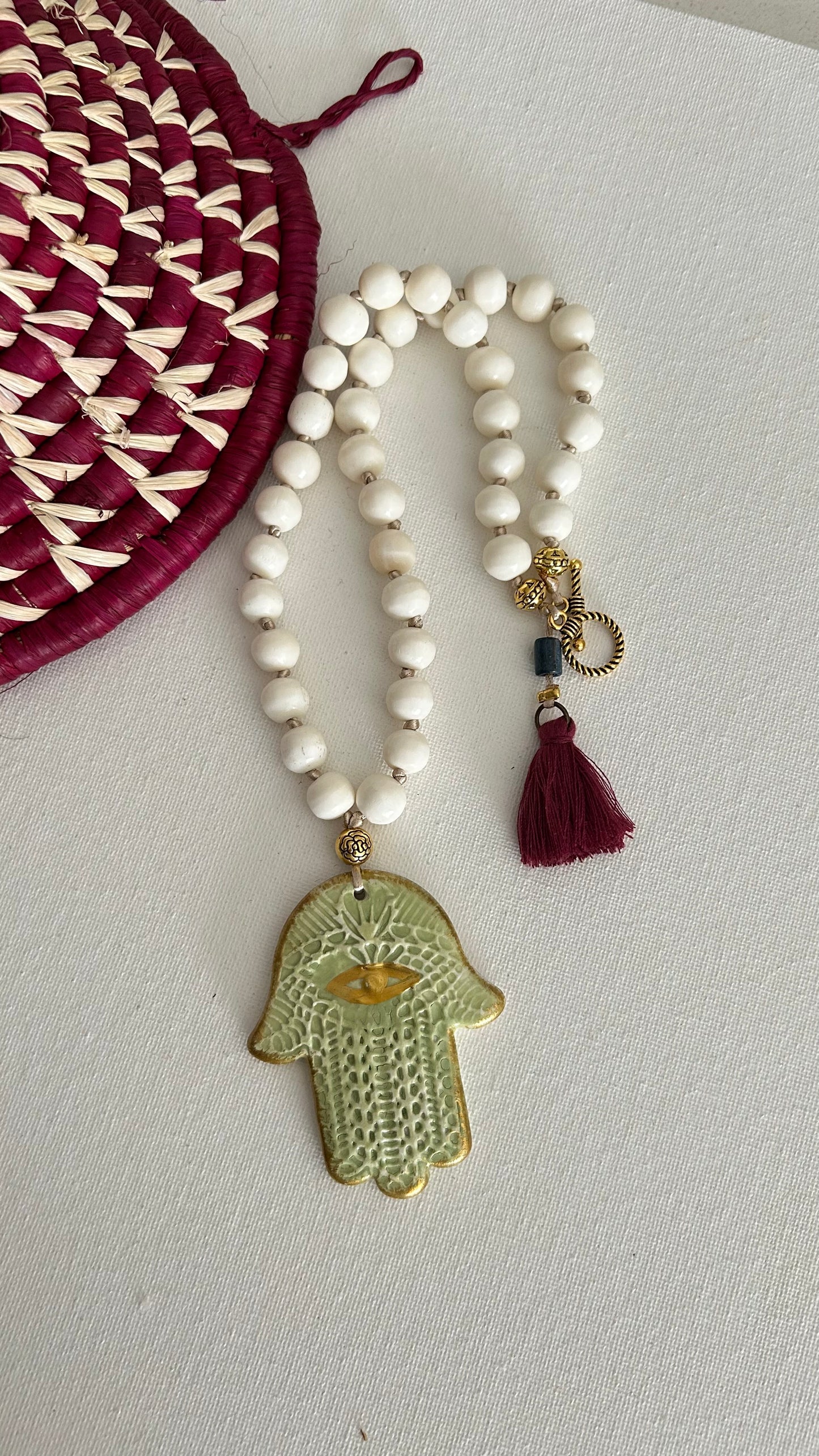 Collar corto Mano de Hamsa
