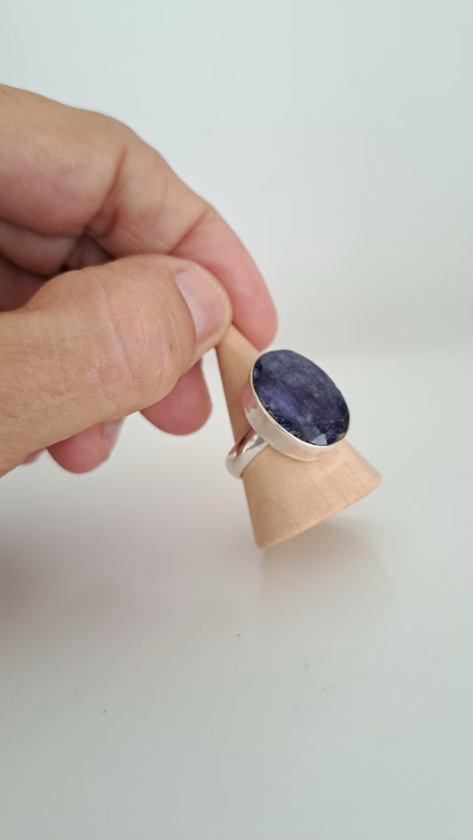 Anillo Oval Zafiro