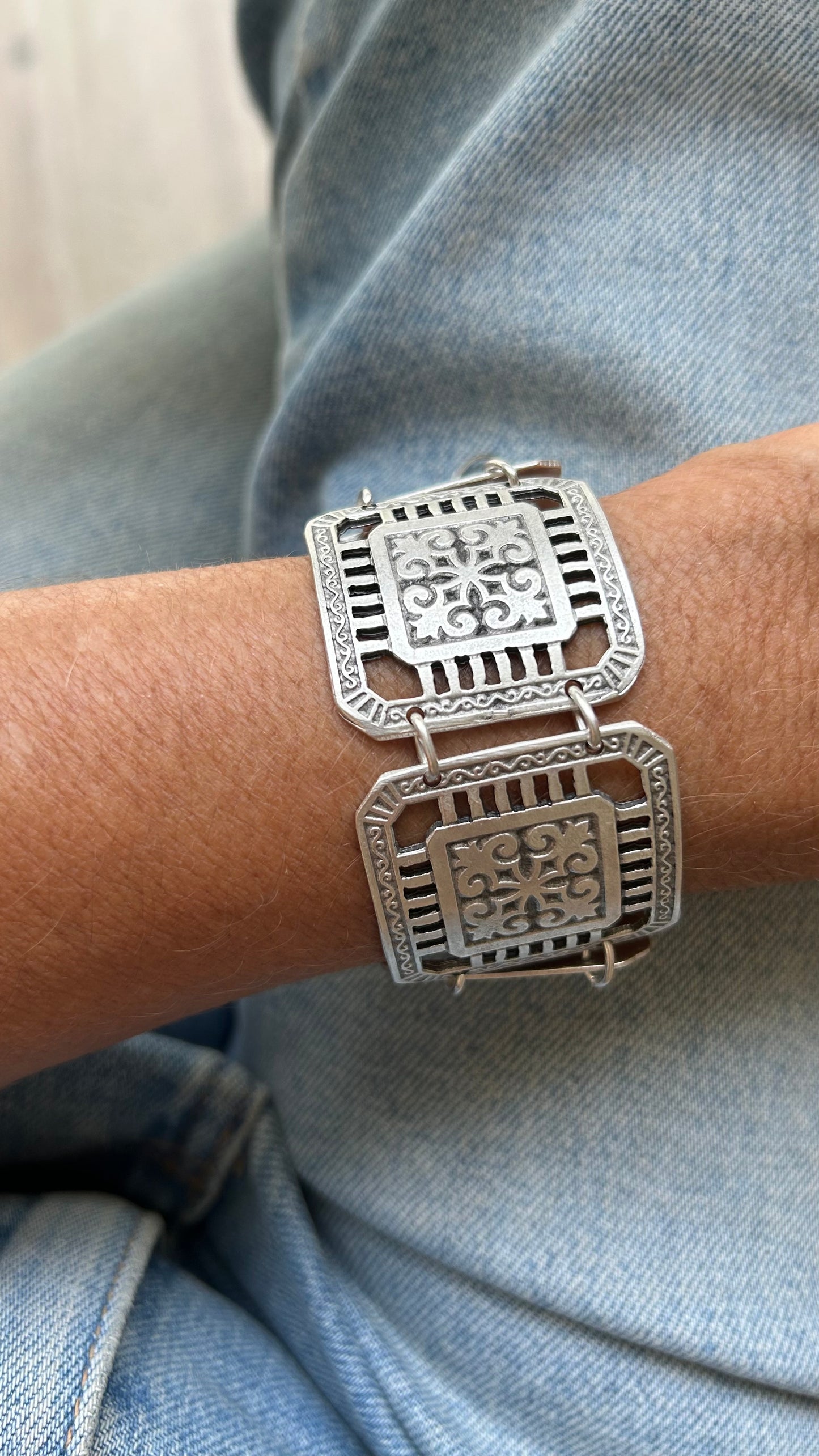 Brazaletes zamak