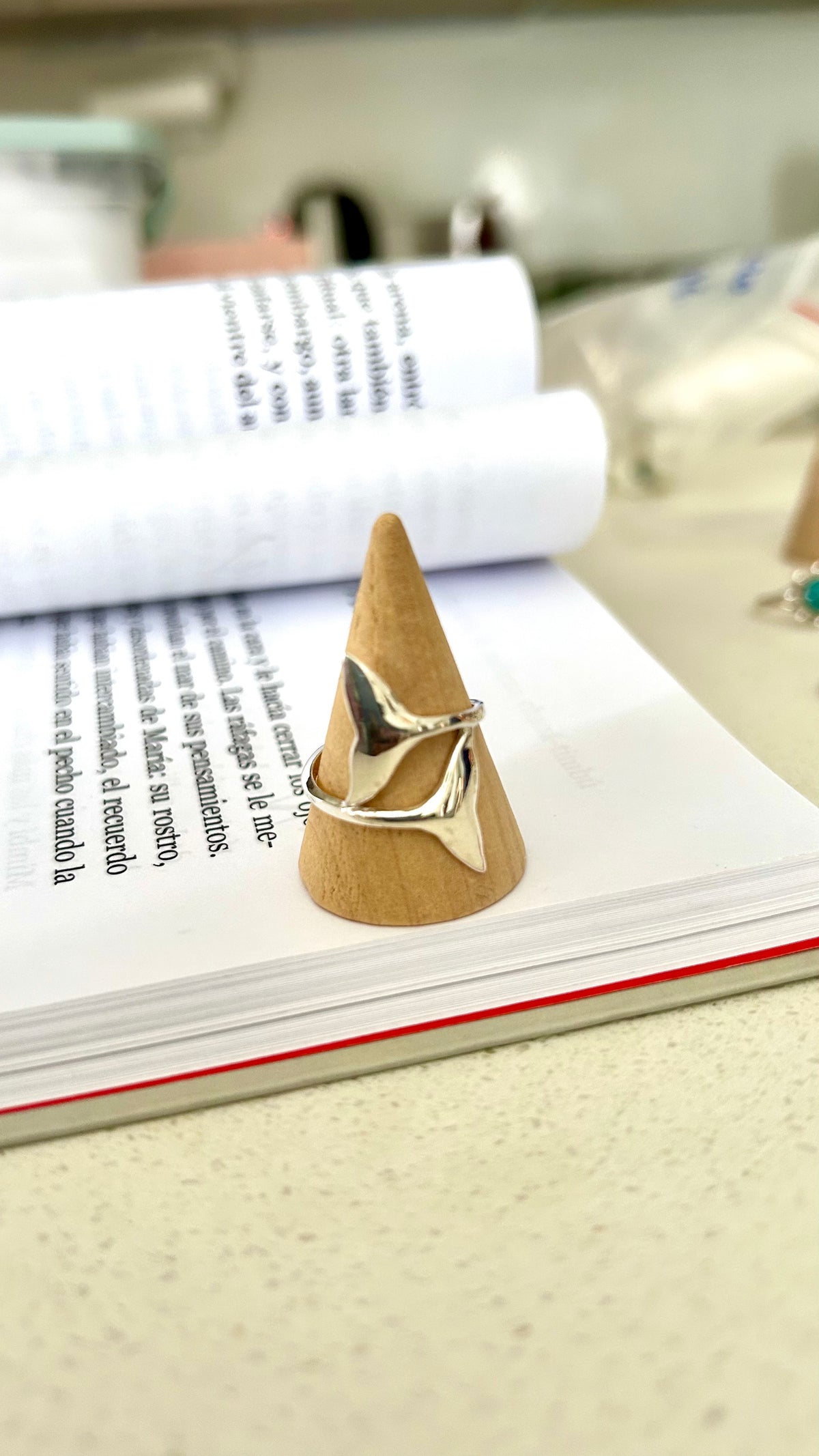 Anillo Tail