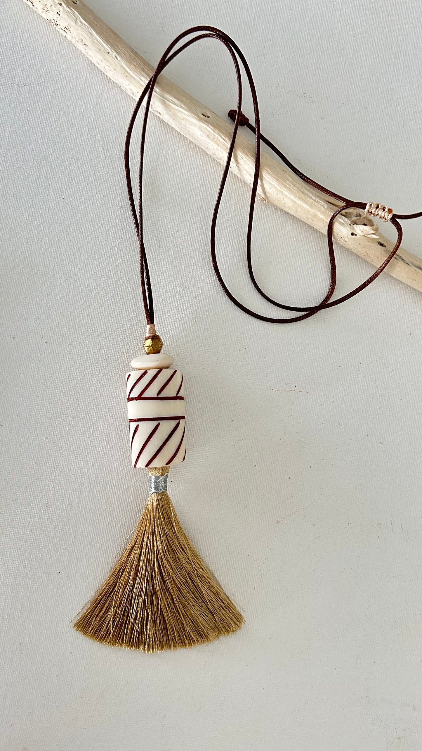 Collar tassel de seda