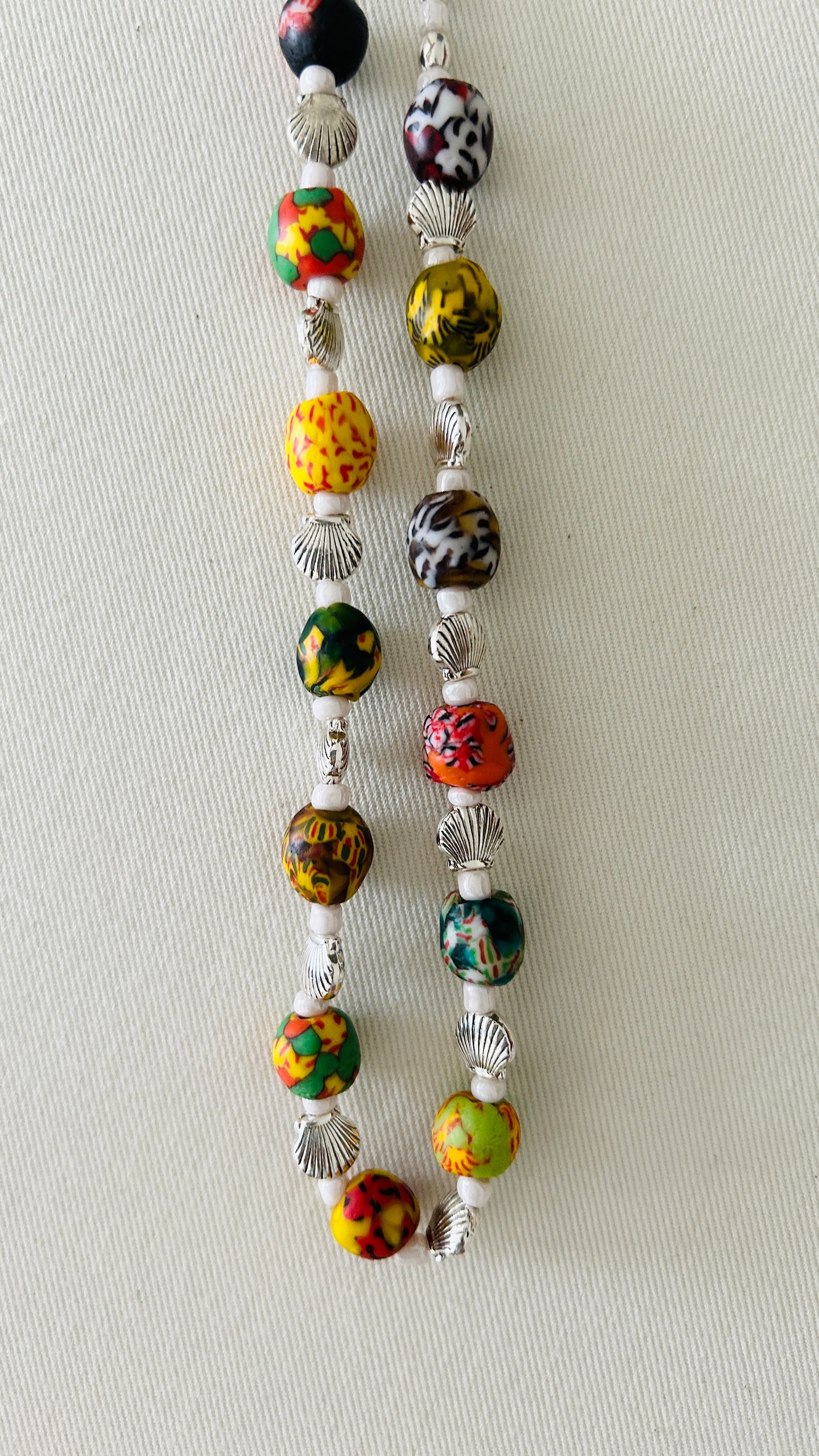 Collar colores de Ghana