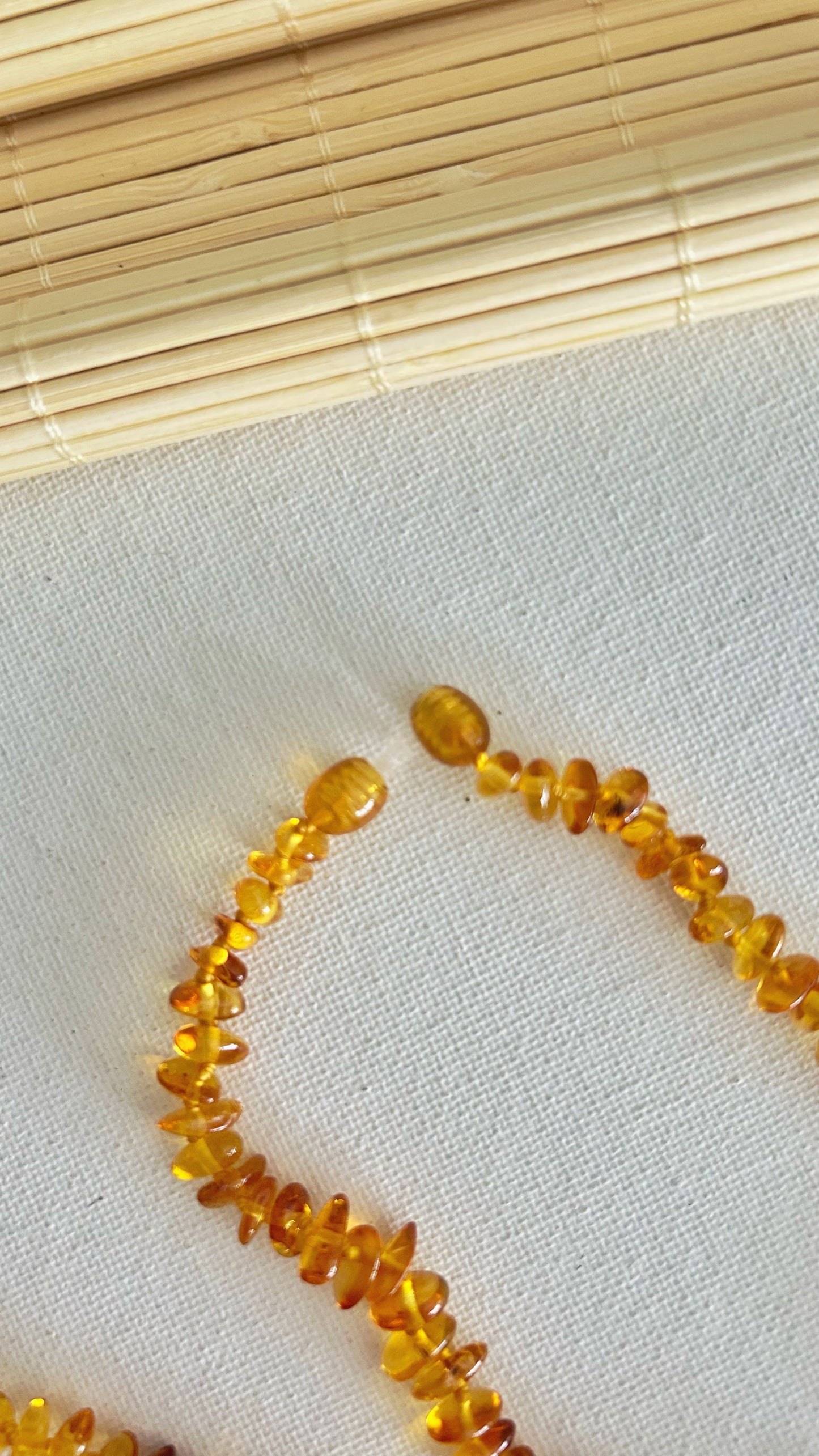 Collar ambar (baby teething necklace)