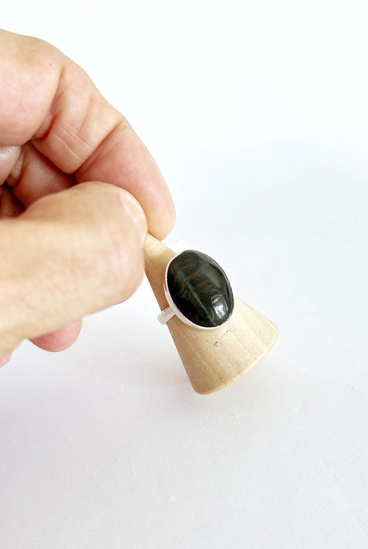 Anillo Oval ojo de tigre