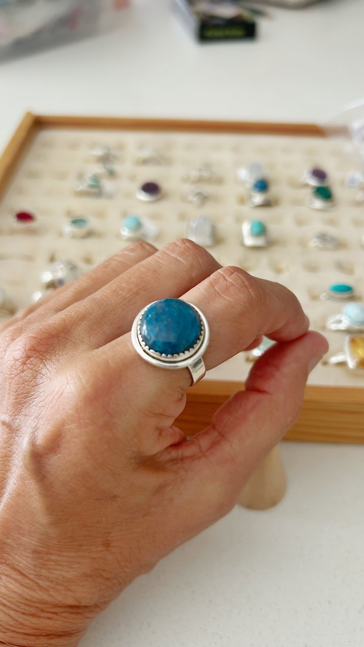 Anillo Redondo Maxi Apatite