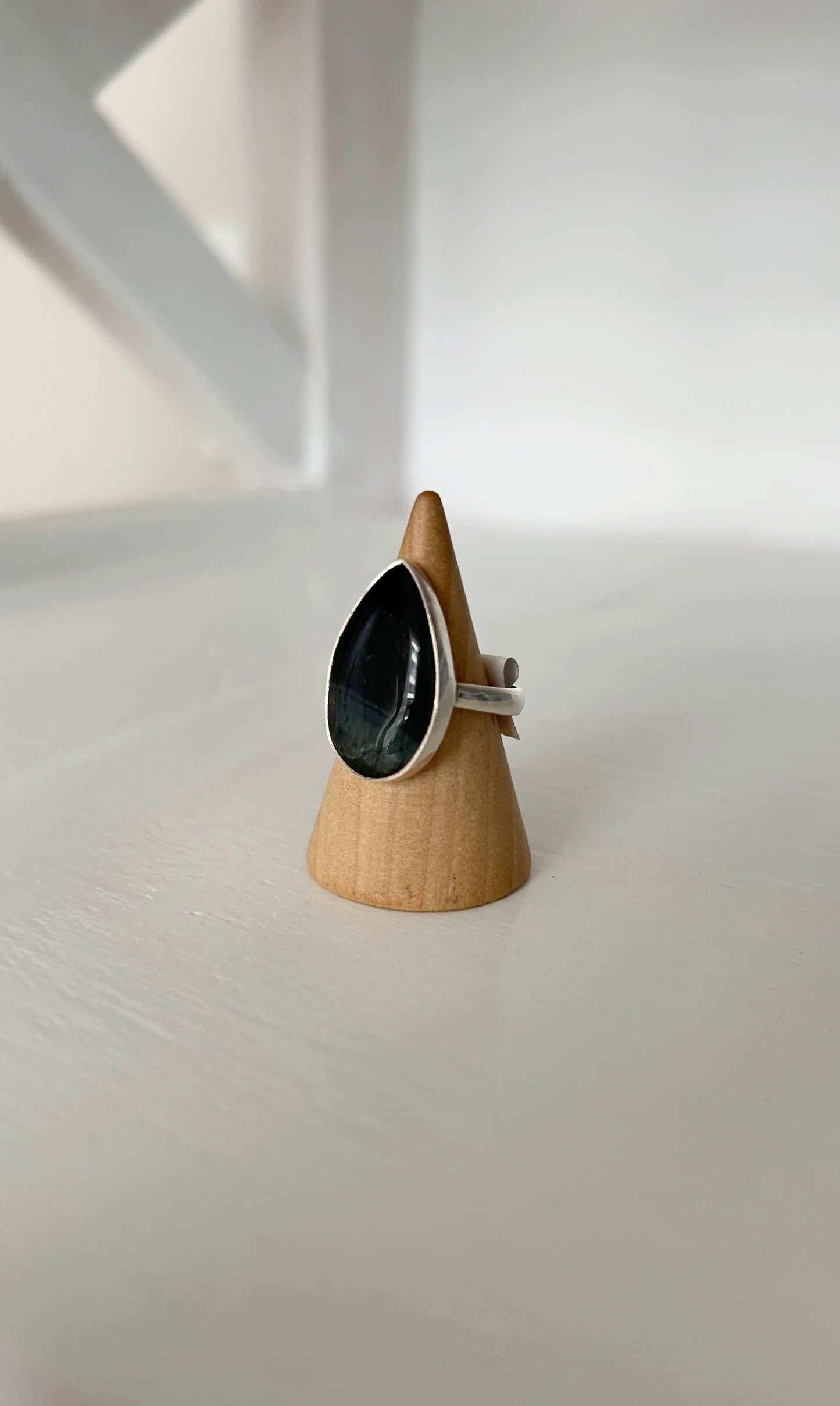 Anillo gota ojo de tigre