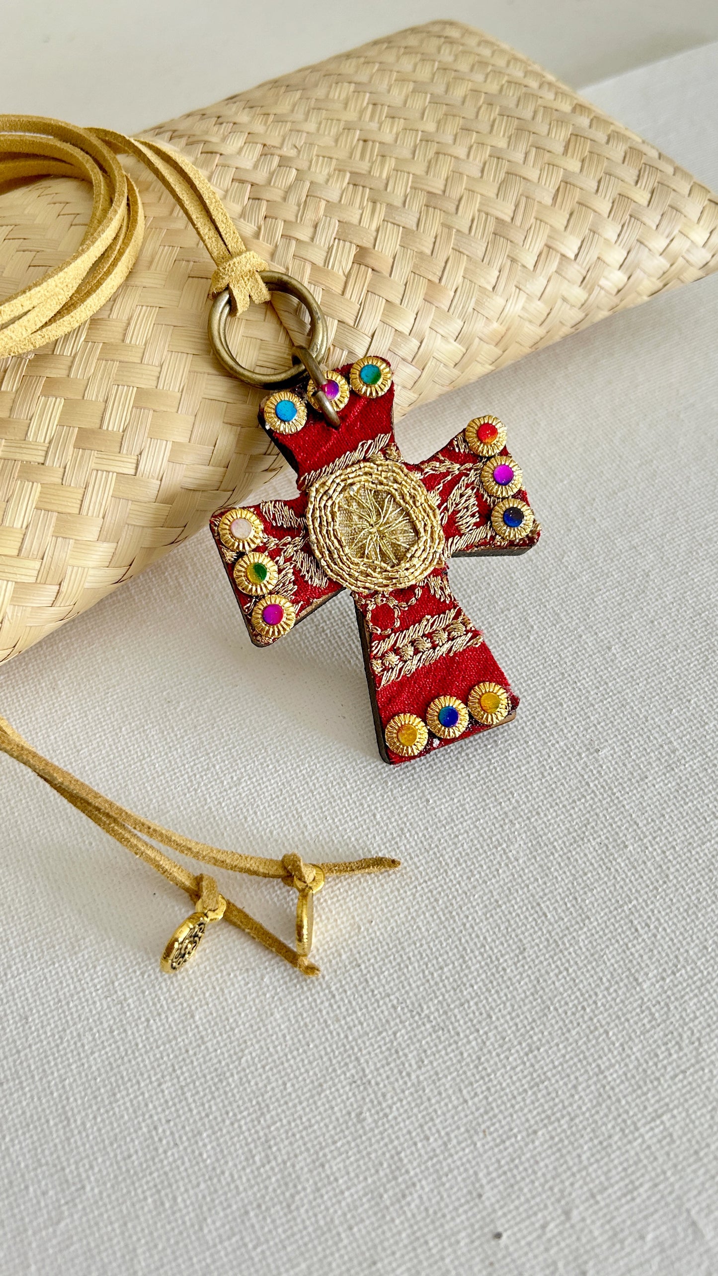 Cruces India
