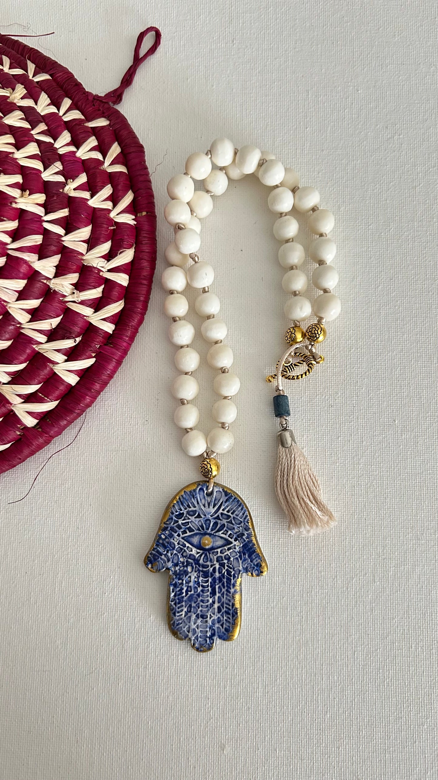 Collar corto Mano de Hamsa